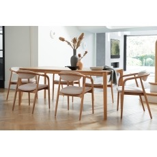 G Plan Winchester Retro Oak 135-190cm Extending Dining Table G Plan Winchester Retro Oak 135-190cm Extending Dining Table