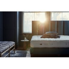 Vispring Regal Superb Low 25cm Divan Bed Vispring Regal Superb Low 25cm Divan Bed