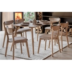 Gallery Direct Hatfield Natural Oak 150cm Large Rectangular Dining Table Set & x4 Chairs Gallery Direct Hatfield Natural Oak 150cm Large Rectangular Dining Table Set & x4 Chairs