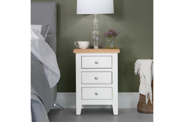 Large white on sale bedside drawers