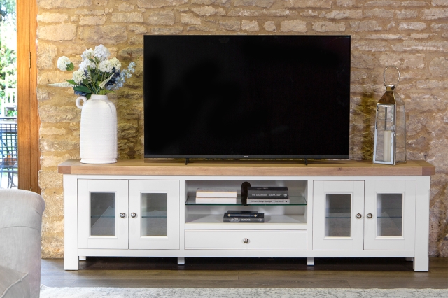 Large entertainment deals console