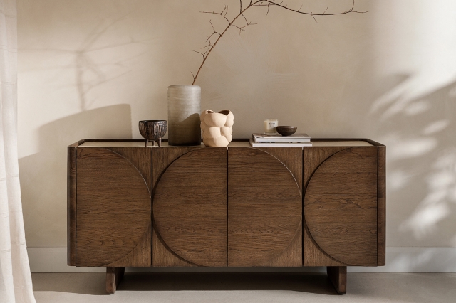 Extra wide store credenza