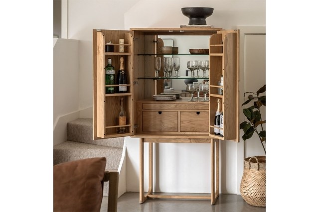 Gallery Direct Craft Natural Oak Cocktail Cabinet Gallery Direct Craft Natural Oak Cocktail Cabinet