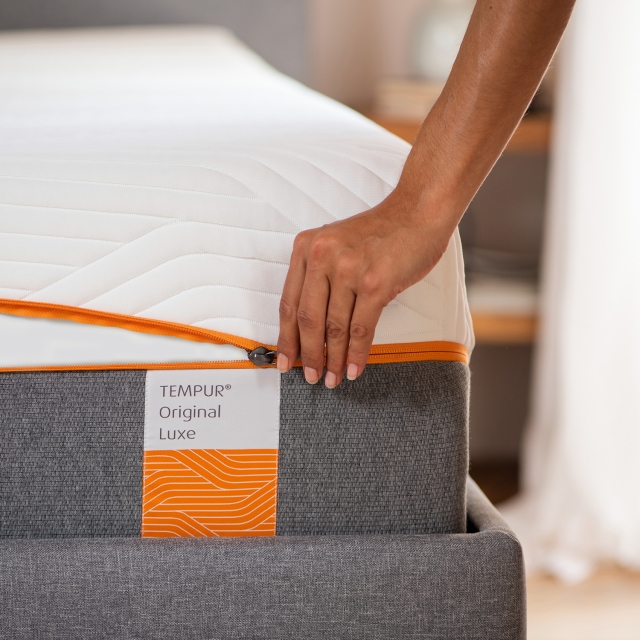 tempur original luxe mattress