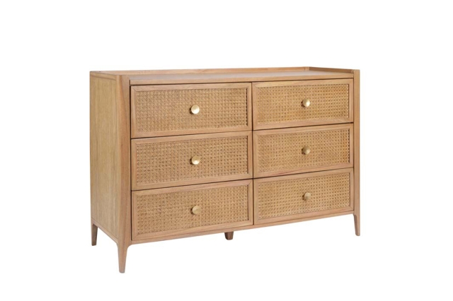 Jordan's furniture chest store of drawers