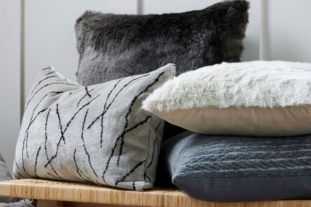 Faux fur outlet scatter cushions